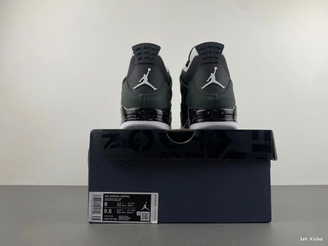 1st Kicks FQ8138-002 Fear 4 Air Jordan 0825